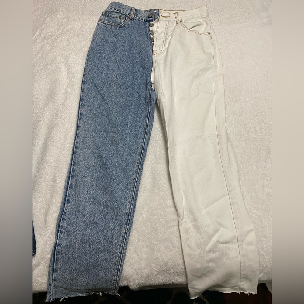 Color block jeans